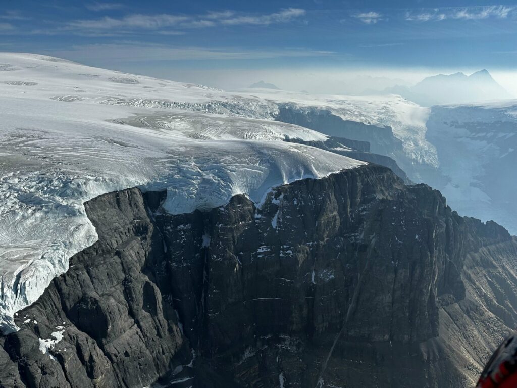 مهمترین یخچال‌های کوهستانی جهان: تصویر بخشی از یخچال کلمبیا